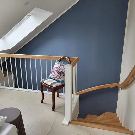 La Maisonette